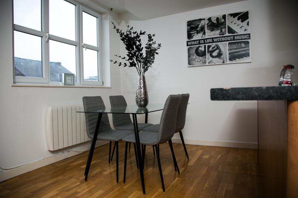 Alexander Apartments Sunderland Екстериор снимка