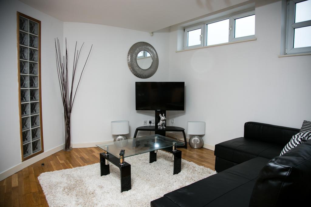 Alexander Apartments Sunderland Екстериор снимка